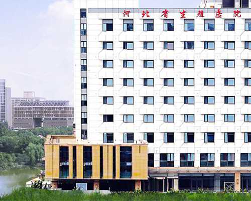 备孕女性应该怎么做_怀孕一个月的症状,孕期晚期吃什么去胎毒吗